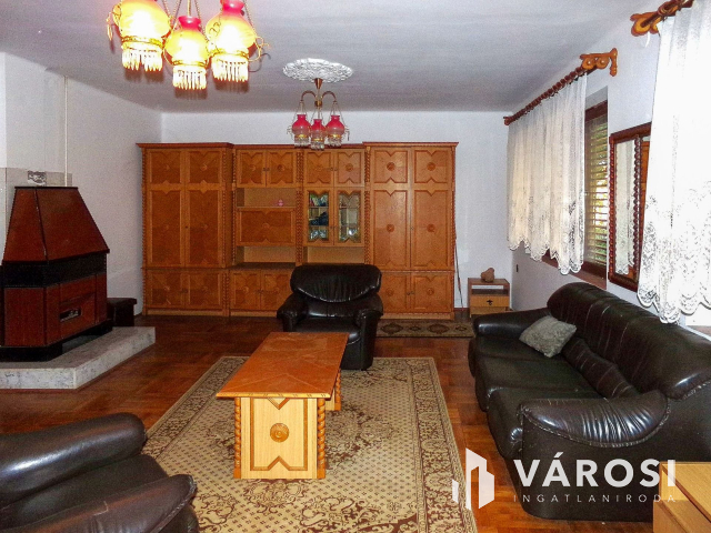 Apartmanház vagy kétgenerációs otthon?