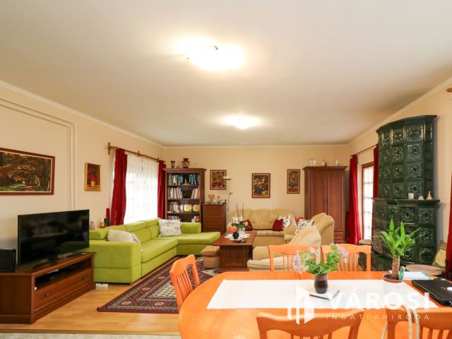 Családi ház 2 apartmannal Gyulán, a Várfürdő közelében!